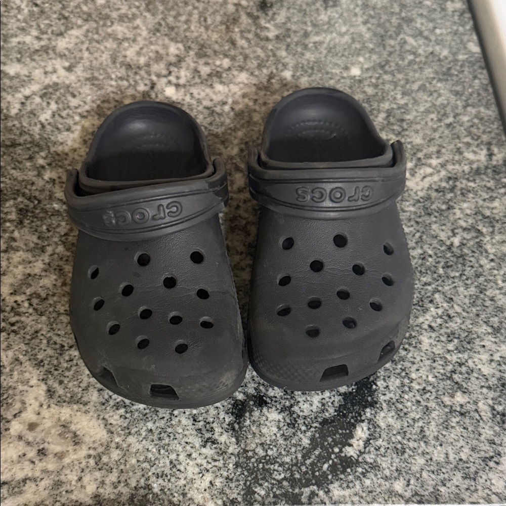 Boys CROCS Classic Clog in Black